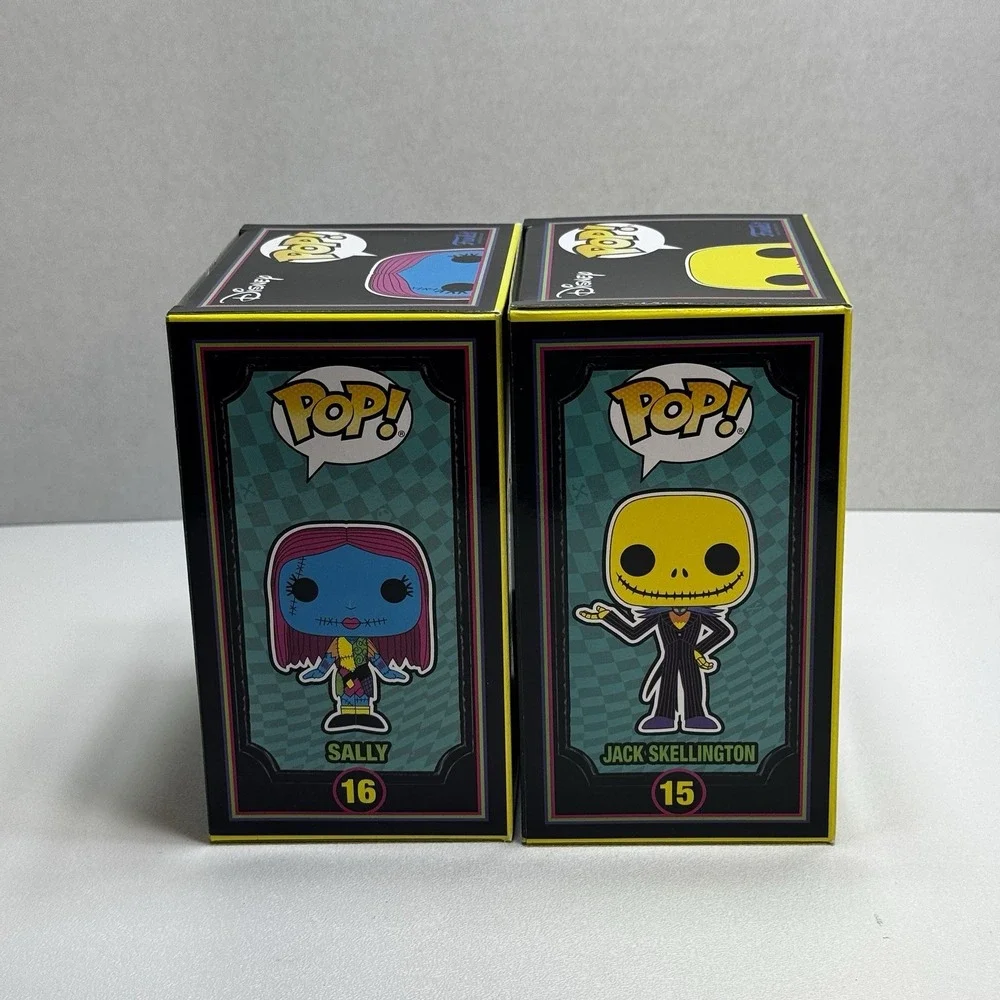 Funko Pop nightmare before christmas blacklight full set 809, 807, 71, 39, 16 15
